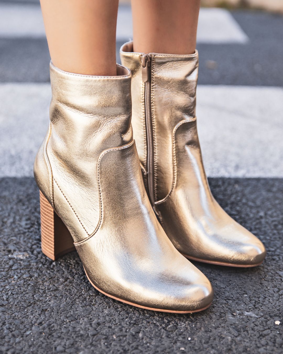 Botines dorados mujer con tacón - Haylee - Casualmode.es