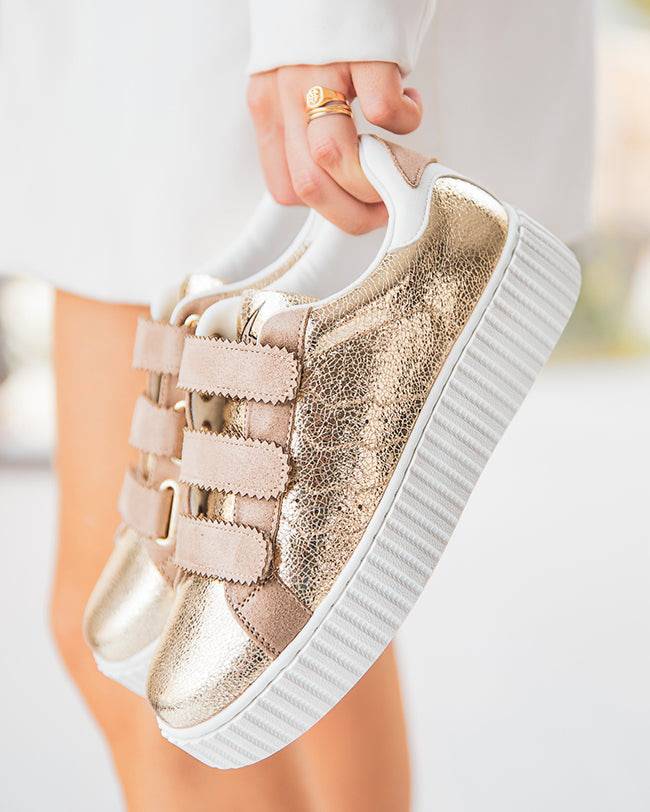 Zapatillas para mujer doradas estilo creepers con cierre de velcro - CL35 GOLD - Casualmode.es