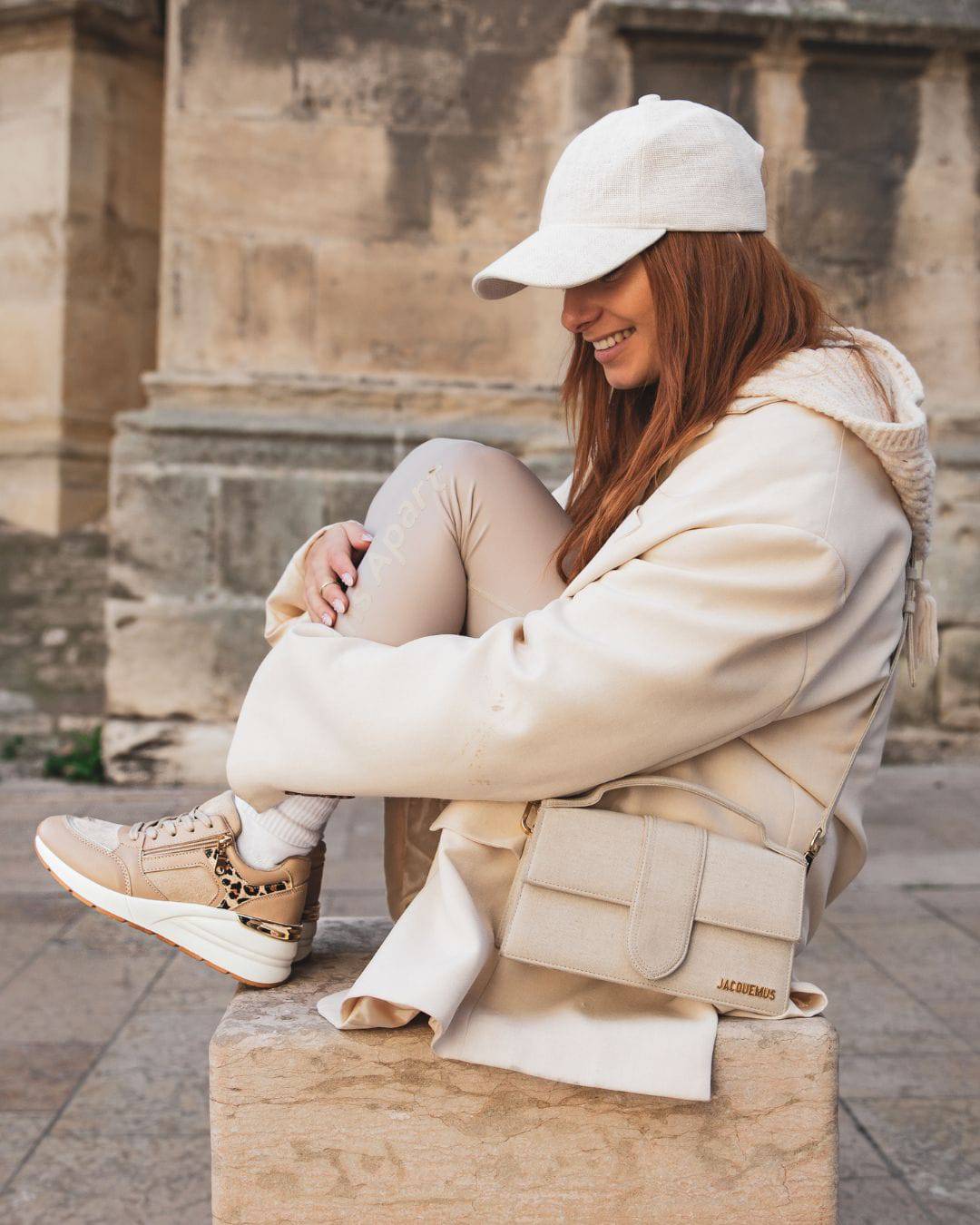 Zapatillas camel mujer con cordones Giana